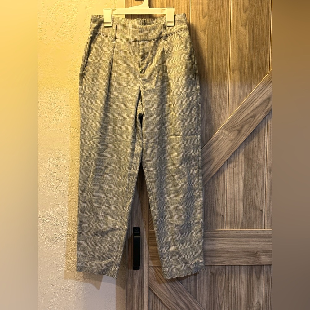 Casual dress pants